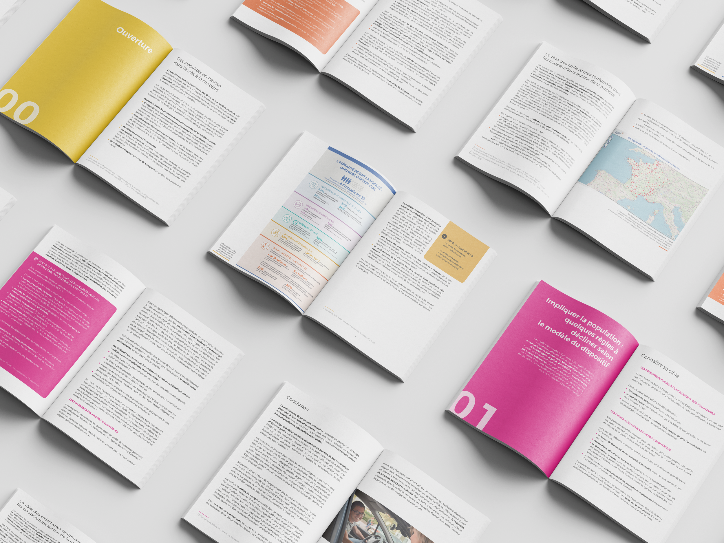 Pages intérieures du livre blanc Mobicoop mettant en valeur illustrations et chiffres clés